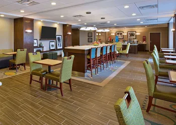 Hampton Inn by Hilton West Bloomfield Novi hotel thumbnail 2