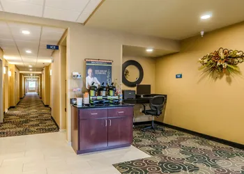 Cobblestone Inn & Suites - Oberlin hotel thumbnail 2