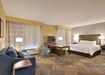 Hampton Inn Fond du Lac hotel thumbnail 6