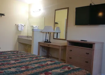 Rodeway Inn Kansas City Downtown Area hotel thumbnail 3