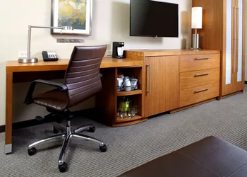 Hyatt Place Cleveland/Lyndhurst/Legacy Village hotel thumbnail 8