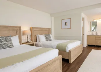 Outlook Inn hotel thumbnail 7