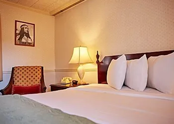 Parry Lodge hotel thumbnail 7
