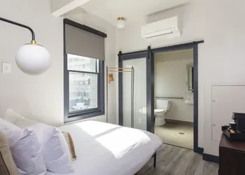 Hotel EPIK hotel thumbnail 5