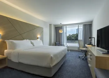 Novotel Miami Brickell hotel thumbnail 4