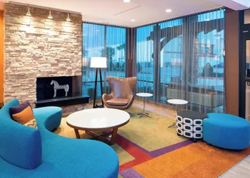 Fairfield Inn & Suites by Marriott Houston Pasadena hotel thumbnail 2