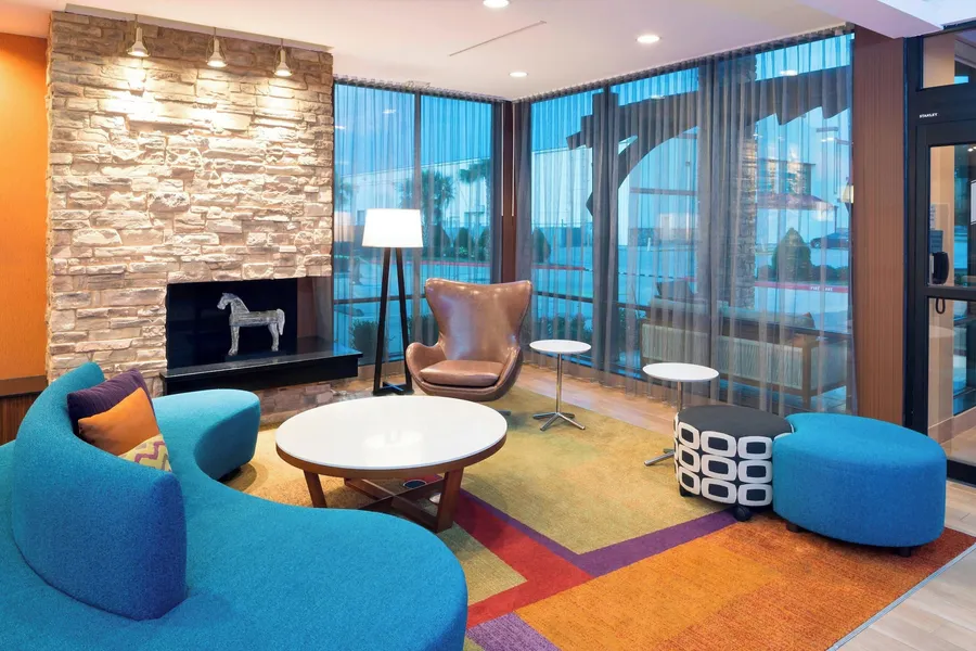 Fairfield Inn & Suites by Marriott Houston Pasadena hotel detail image 2