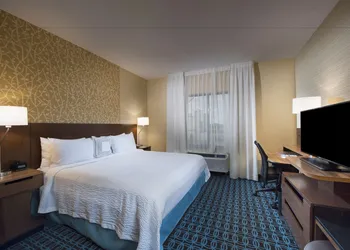 Fairfield Inn & Suites by Marriott Houston Pasadena hotel thumbnail 8