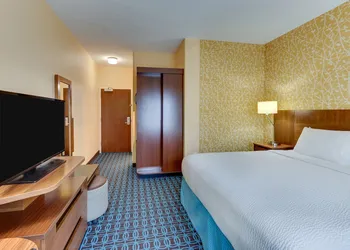 Fairfield Inn & Suites Dunn I-95 hotel thumbnail 5