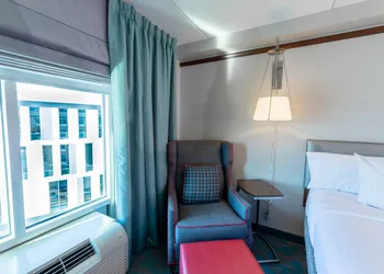 Hilton Garden Inn Asheville Downtown hotel thumbnail 5
