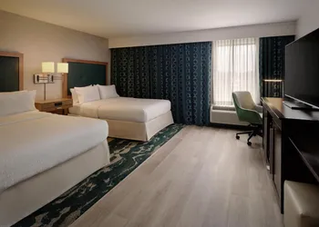 Hampton Inn Waynesboro hotel thumbnail 5