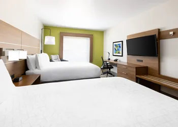 Holiday Inn Express & Suites Oakhurst - Yosemite Park Area by IHG hotel thumbnail 8
