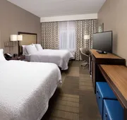 Hampton Inn & Suites Falls Church hotel detail image 7