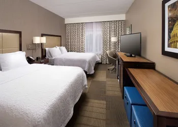 Hampton Inn & Suites Falls Church hotel thumbnail 7