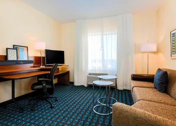 Fairfield Inn & Suites Pecos hotel thumbnail 8