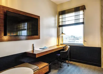 WATERMARK Baton Rouge, Autograph Collection hotel thumbnail 4
