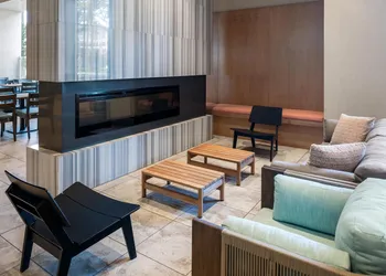 Hyatt House at Anaheim Resort/Convention Center hotel thumbnail 4