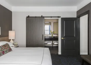 Kimpton Gray Hotel by IHG hotel thumbnail 4