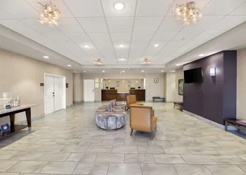 Comfort Inn & Suites Lovington hotel thumbnail 2