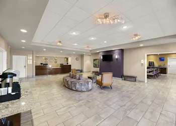 Comfort Inn & Suites Lovington hotel thumbnail 3