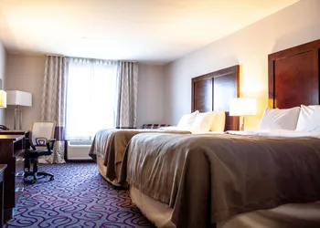 Comfort Inn & Suites Lovington hotel thumbnail 7