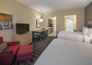 TownePlace Suites by Marriott Ottawa Kanata hotel thumbnail 2