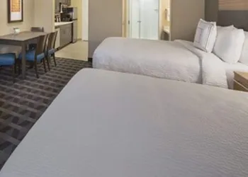 TownePlace Suites by Marriott Ottawa Kanata hotel thumbnail 4