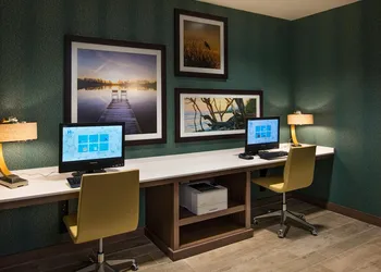 Hyatt House Naples/5th Avenue hotel thumbnail 2
