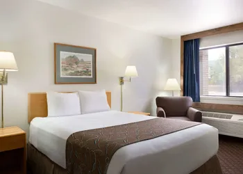 Travelodge by Wyndham Belen hotel thumbnail 7