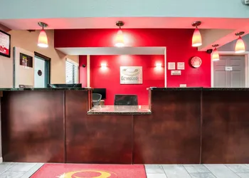 Econo Lodge Forrest City I-40 hotel thumbnail 2