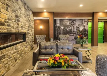 Cobblestone Hotel & Suites – Chippewa Falls hotel thumbnail 4