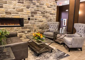 Cobblestone Hotel & Suites – Chippewa Falls hotel thumbnail 8