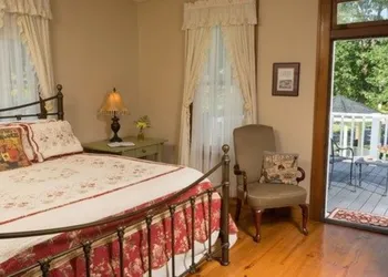 Delta Street Inn hotel thumbnail 7