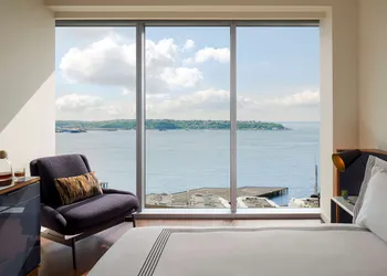 Thompson Seattle, by Hyatt hotel thumbnail 8