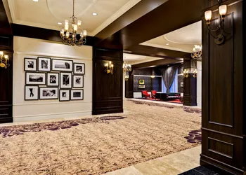 Saratoga Casino Hotel hotel thumbnail 3