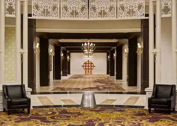Saratoga Casino Hotel hotel thumbnail 5