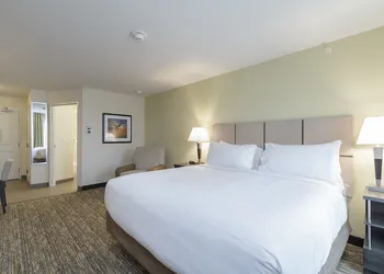 Candlewood Suites Mishawaka North by IHG hotel thumbnail 2