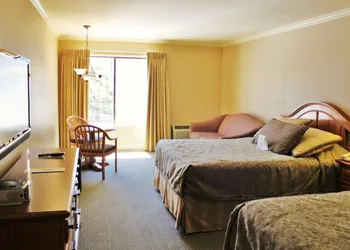 Columbus Motor Inn hotel thumbnail 2