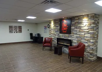 Red Roof Inn Indianapolis - Castleton hotel thumbnail 5