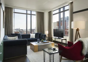 Kimpton Journeyman Hotel by IHG hotel thumbnail 7