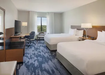 Fairfield Inn & Suites by Marriott Lincoln Southeast hotel thumbnail 5