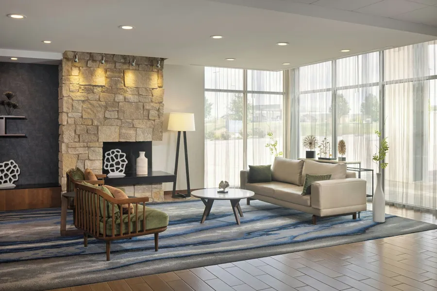 Fairfield Inn & Suites by Marriott Lincoln Southeast hotel detail image 2