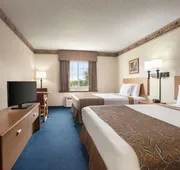 Travelodge by Wyndham Fort Scott hotel detail image 7