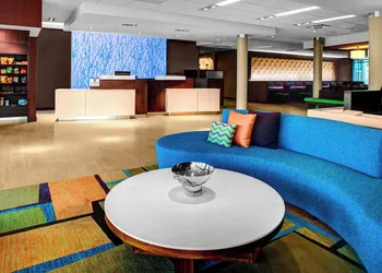 Fairfield Inn & Suites by Marriott Douglas hotel thumbnail 2