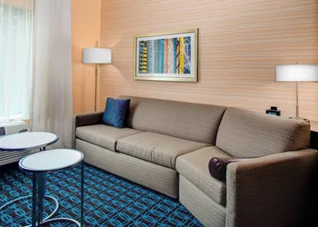Fairfield Inn & Suites by Marriott Douglas hotel thumbnail 4