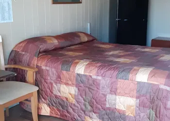 Brickyard Inn hotel thumbnail 7