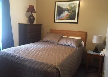 Milford Motel On The River hotel thumbnail 4