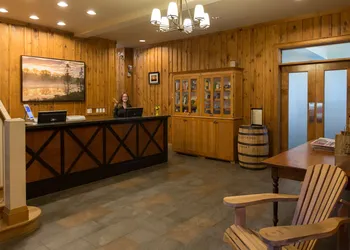Sherwood Inn hotel thumbnail 2