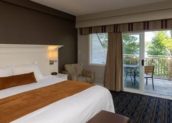 Sherwood Inn hotel thumbnail 6