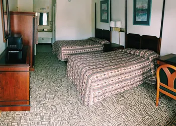 The Keys hotel thumbnail 8